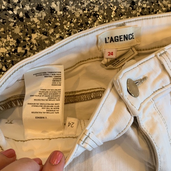 L'AGENCE DENIM MARGOT JEANS IN CREAM - Picture 7 of 7